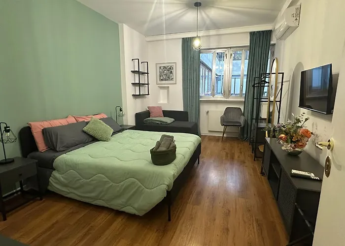 招待所 Riversidemellini44