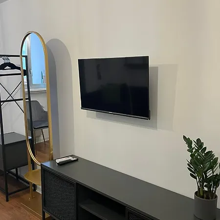 Riversidemellini44 Гостевой дом