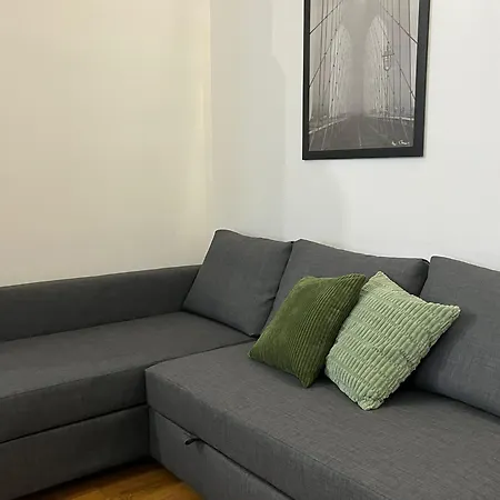 Riversidemellini44 Gasthuis Rome