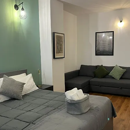 Riversidemellini44 4* Rome