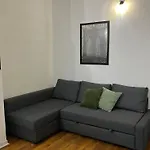 Riversidemellini44 ゲストハウス